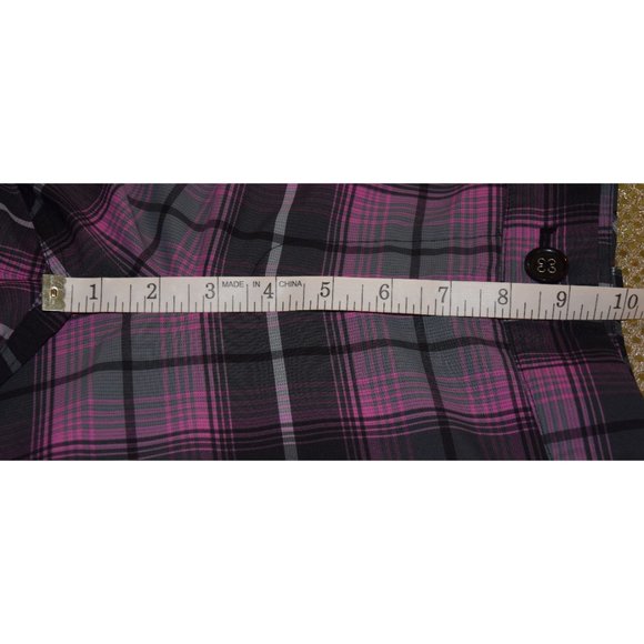 Nike Golf Tour Performance Plaid Shorts  size 12 - Picture 8 of 9